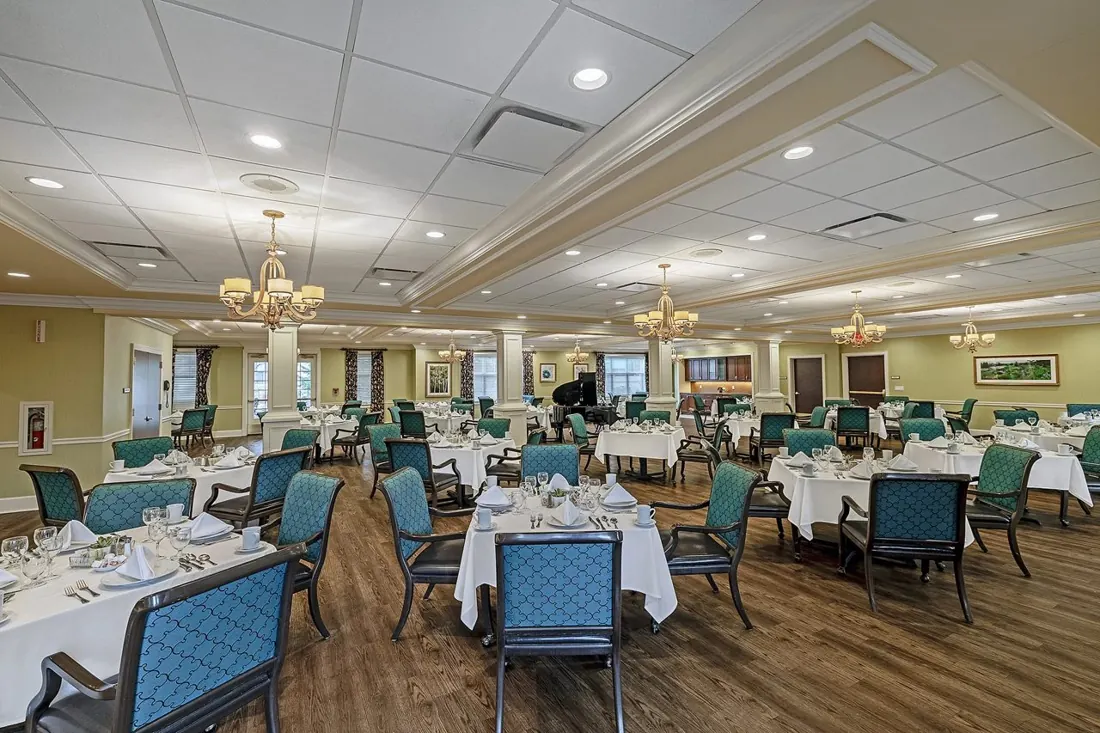 The Bristal at Lake Grove