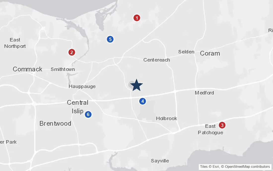 Area map of Amber Court on the Lake with the nearest hospitals and LIRR stations