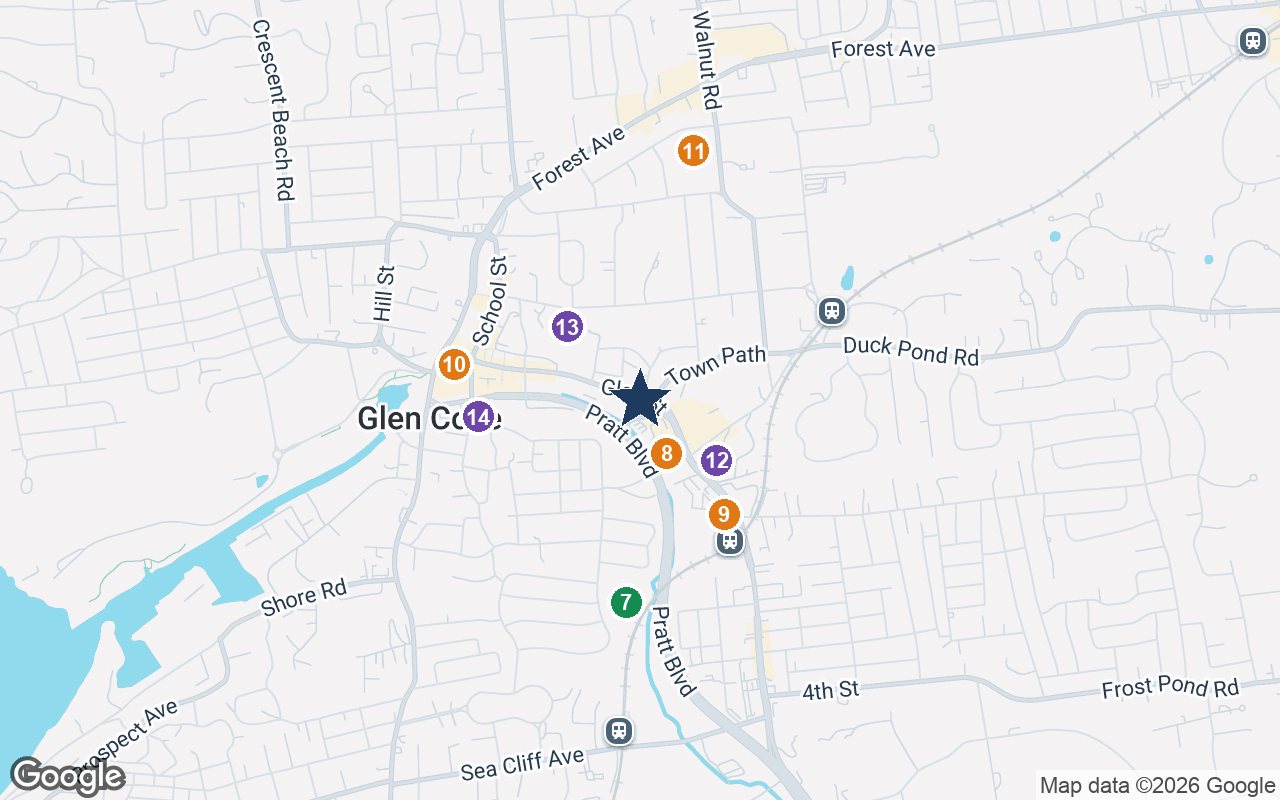 Close-up map of Atria Glen Cove with nearby parks, shops, pharmacies and places of worship