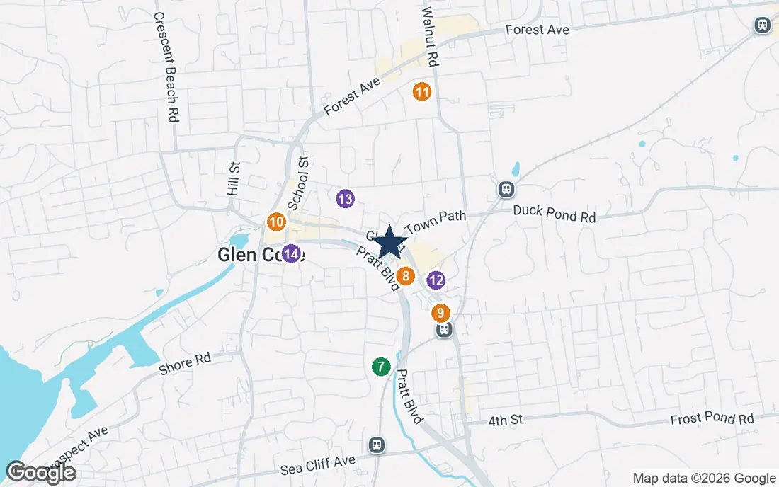 Close-up map of Atria Glen Cove with nearby parks, shops, pharmacies and places of worship