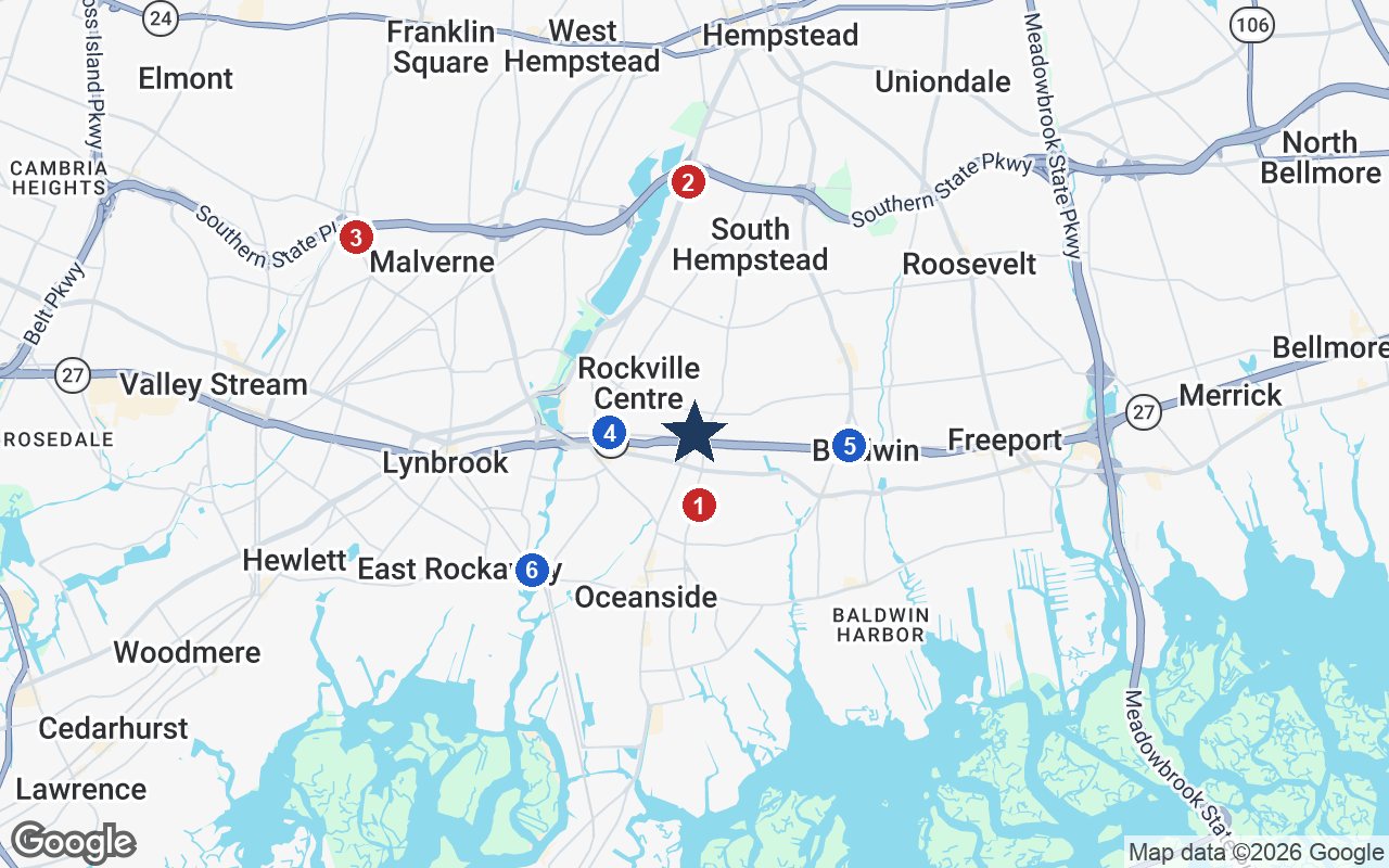 Area map of Maple Pointe by Chelsea Senior Living with the nearest hospitals and LIRR stations