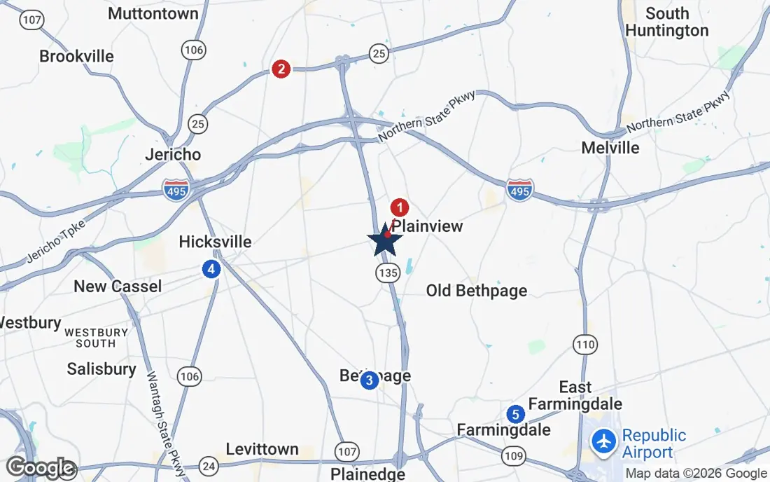 Area map of The Residences at Plainview with the nearest hospitals and LIRR stations