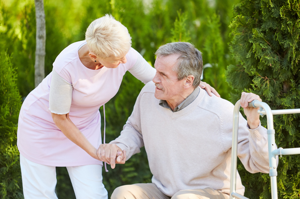 10 Signs that You Should Consider a Move to Assisted Living